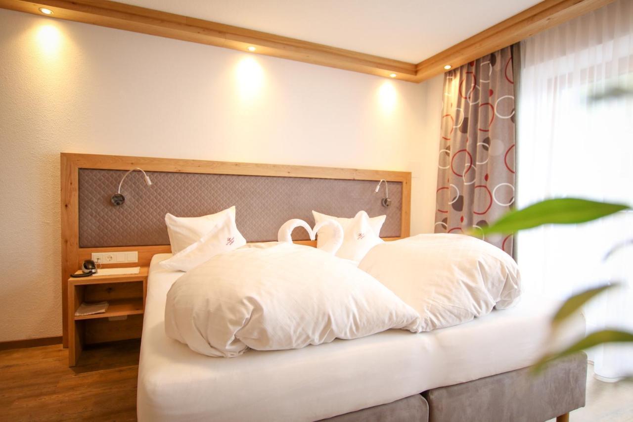 Hotel Schwarzer Adler Hintertux Ngoại thất bức ảnh