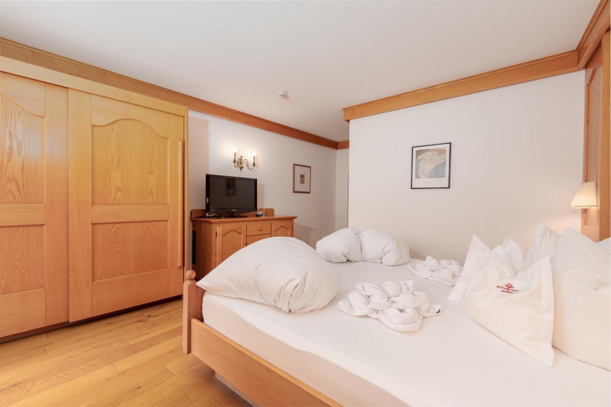 Hotel Schwarzer Adler Hintertux Ngoại thất bức ảnh