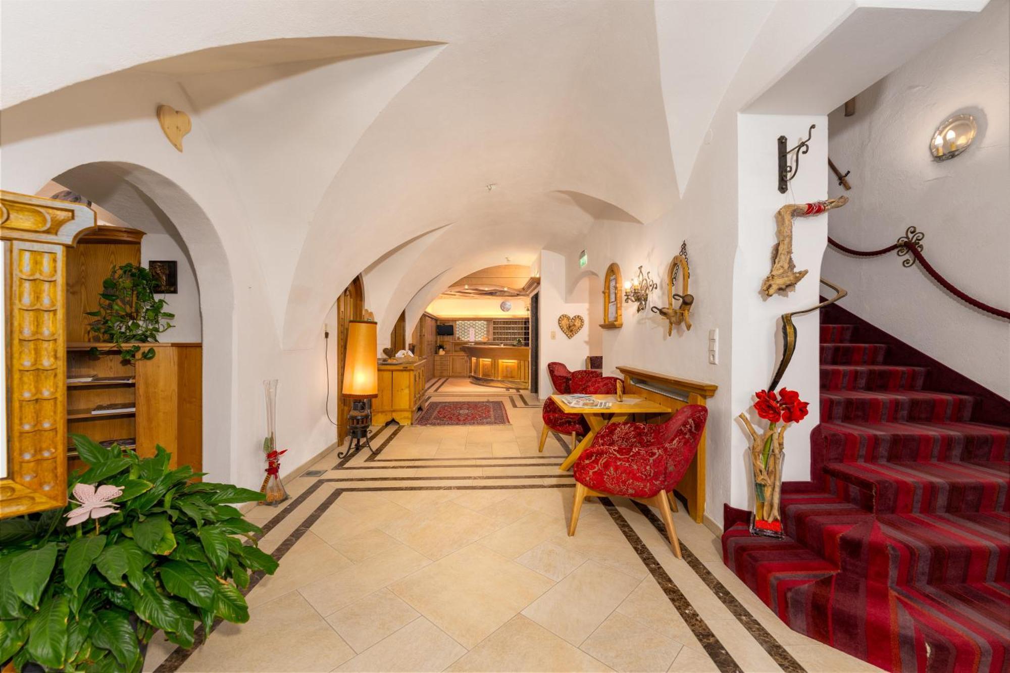 Hotel Schwarzer Adler Hintertux Ngoại thất bức ảnh