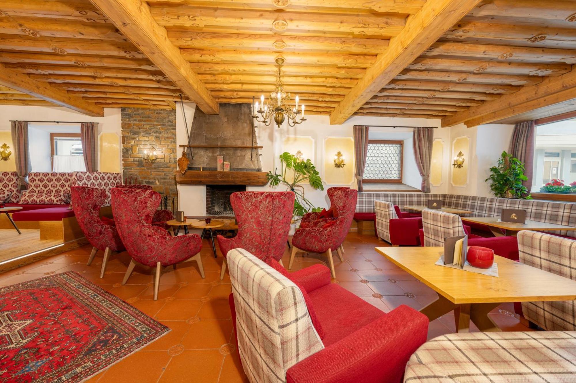 Hotel Schwarzer Adler Hintertux Ngoại thất bức ảnh